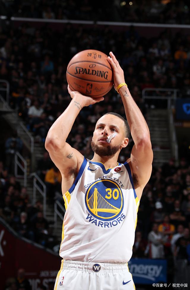 能否做到？拜仁有望追平自己保持的德甲开局最长连胜纪录（拜仁冲击纪录：力争追平队史德甲开局最长连胜）