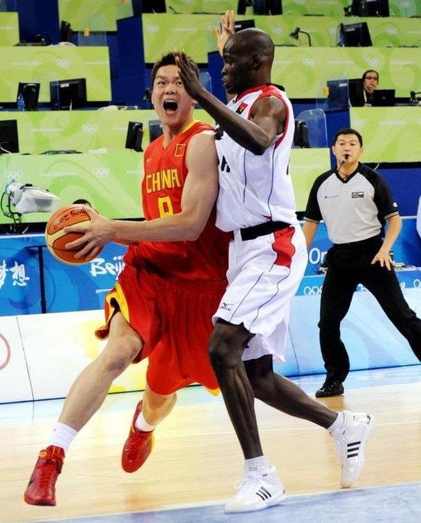 意媒：罗马也在关注维罗纳前锋焦瓦内，加斯佩里尼对他很欣赏（意媒：罗马也盯上维罗纳前锋焦瓦内，加斯佩里尼青睐有加）