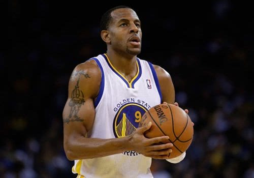 39分9助攻！美媒建议火箭用谢泼德+筹码换加兰，阿门有进步（轰下39分9助！美媒提议火箭以谢泼德外加筹码换加兰，阿门进步显著）