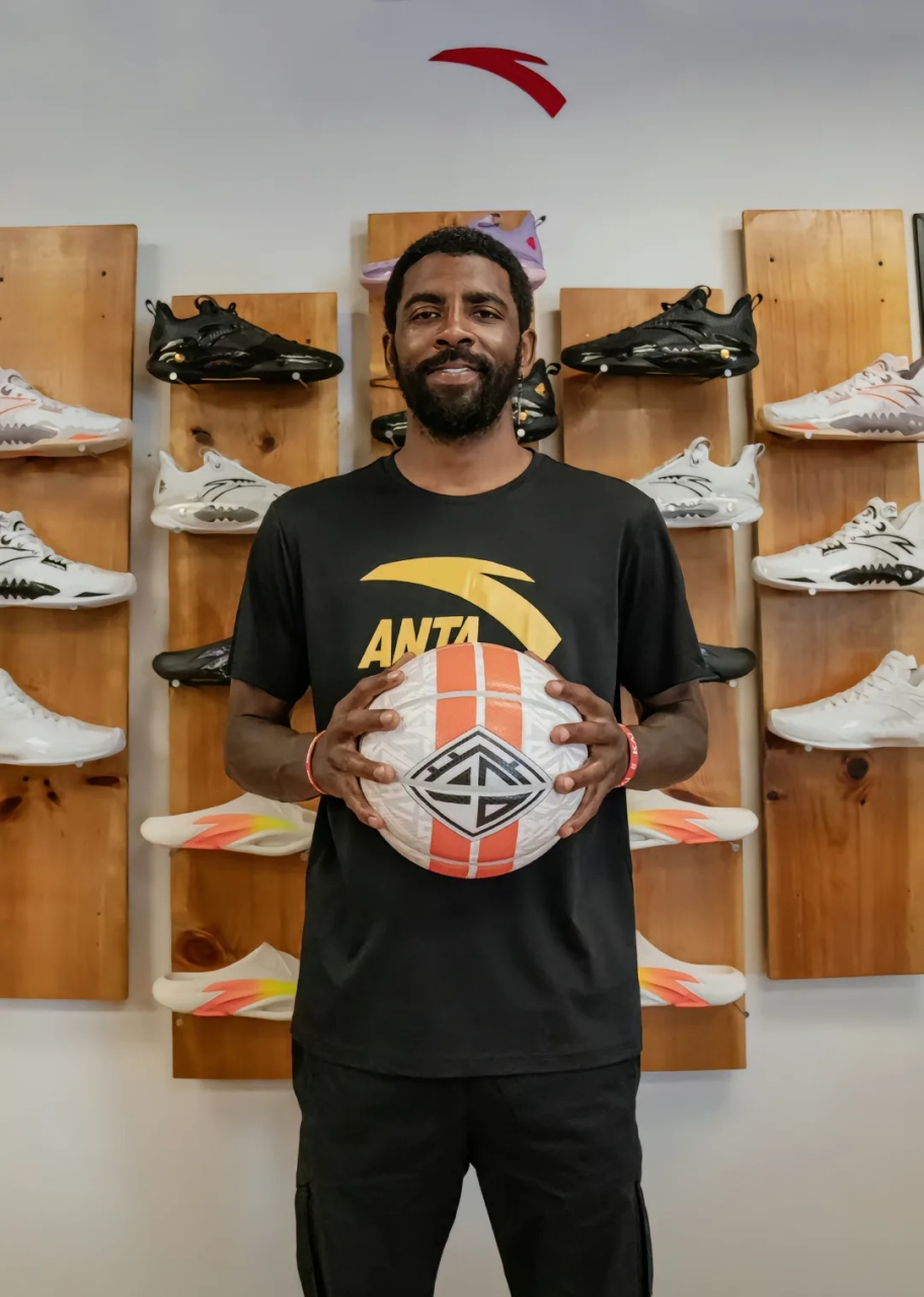 将他余生绑在滔搏！TES官方：与队内中单Creme续约（TES官宣：与中单Creme续约，未来继续为滔搏效力）