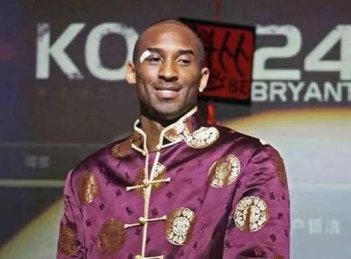 埃尔切主席：弗洛伦蒂诺非常和蔼可亲，很爱聊比赛的每个细节（埃尔切主席：弗洛伦蒂诺亲和健谈，热衷聊比赛的每个细节）